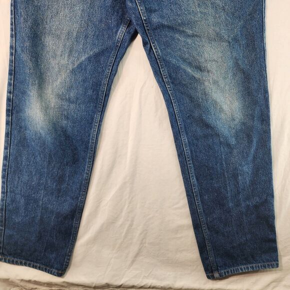 LL Bean Straight Leg Blue Jeans Mens 40x34 Blue 100% Cotton Classic Fit - Picture 4 of 12